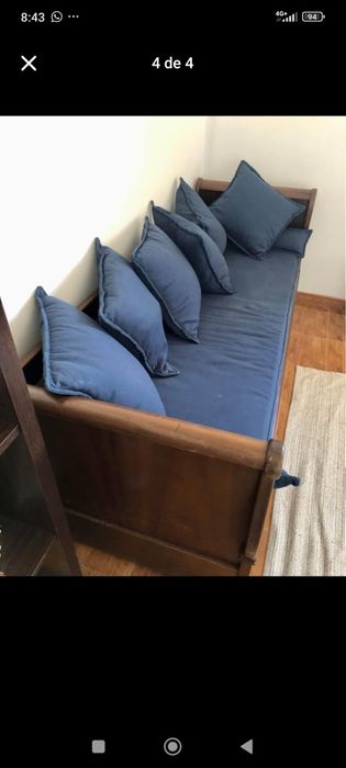 Vendo Sofá-cama bom estado.