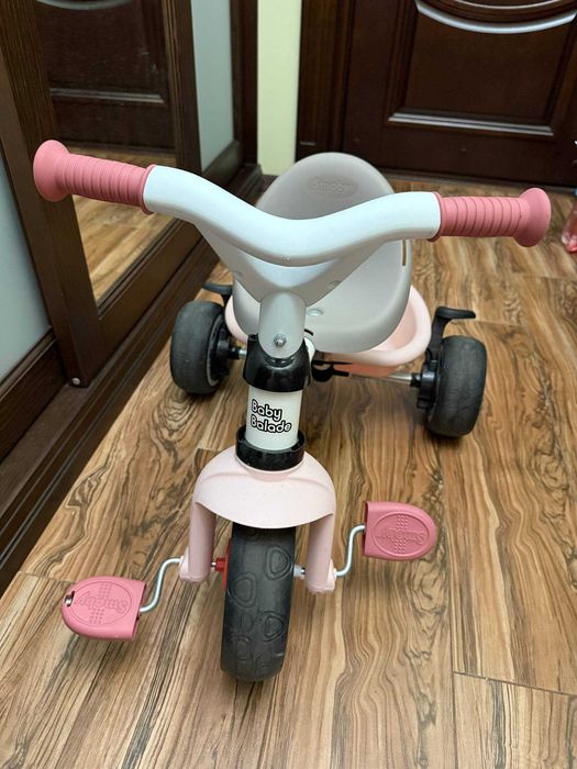 Дитячий велосипед Smoby Toys металевий з козирком, багажником і сумкою