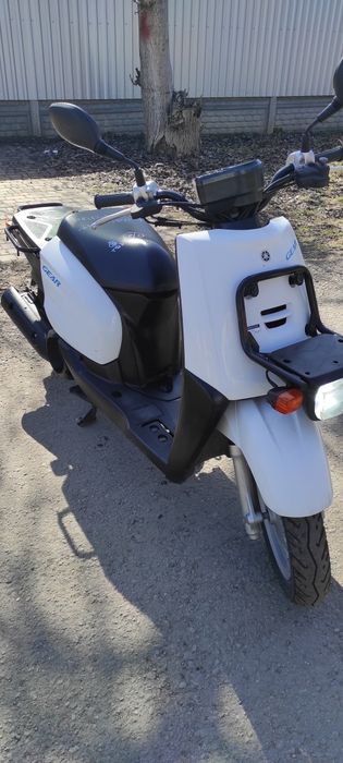 Продам скутер срочно Ямаха гир инжектор грузовой без пробега