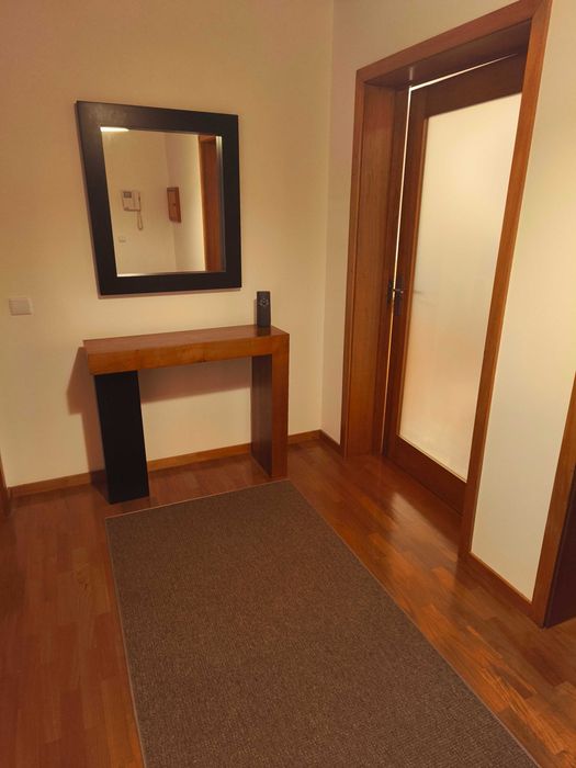 Apartamento T2 mobilado em Santa Joana