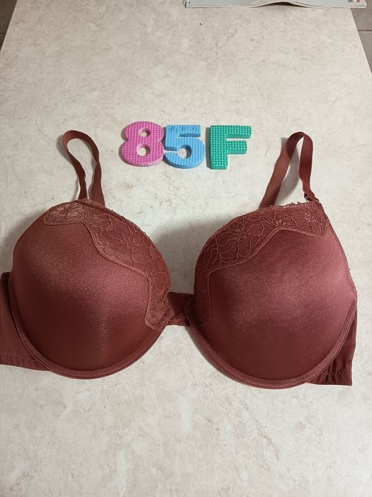 Nowy stanik biustonosz 85 F push up Primark