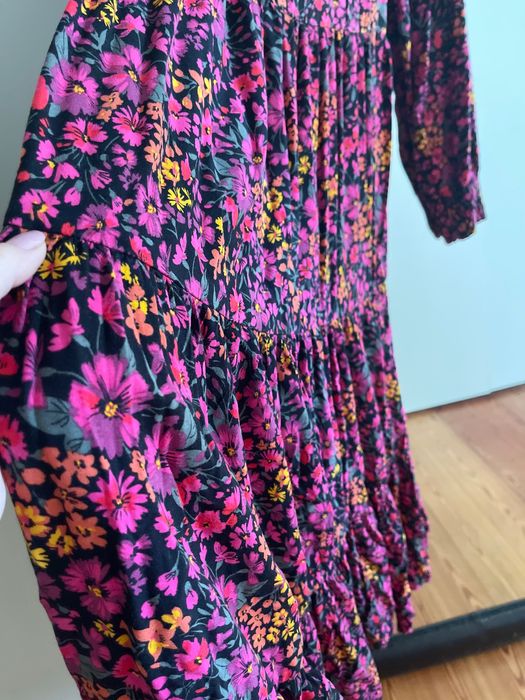 Vestido barato (20€), tam S ótimo para a época do ano.