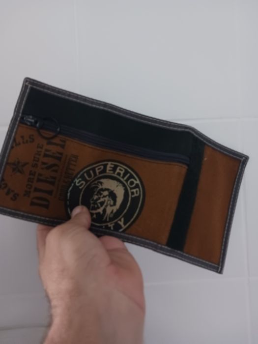 Carteira da DIESEL