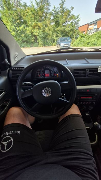 Продам Volkswagen Fox  2005 1.2 бензин
