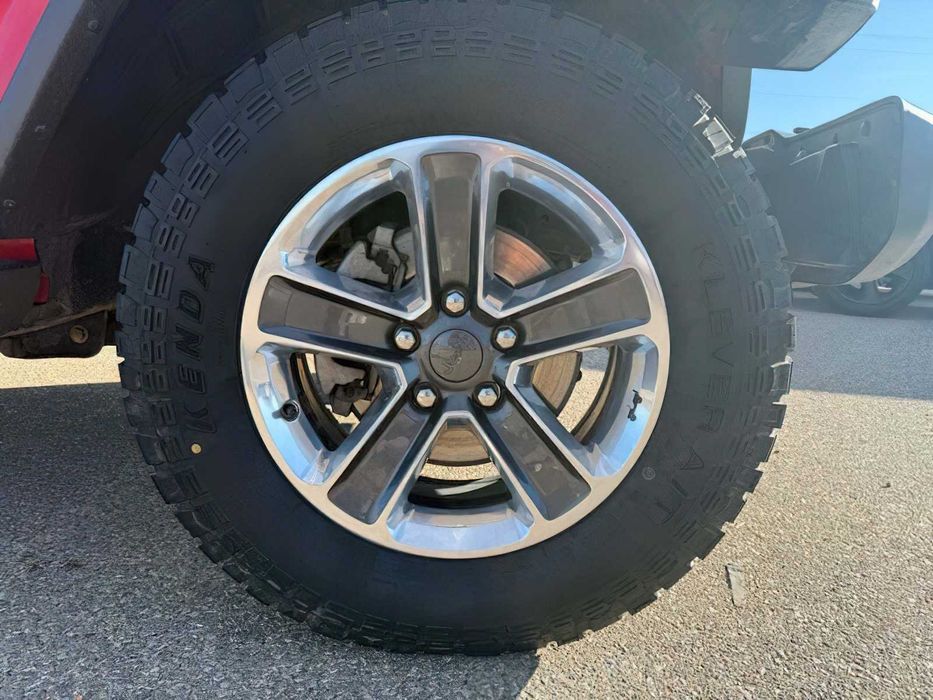 Jeep Wrangler      2021