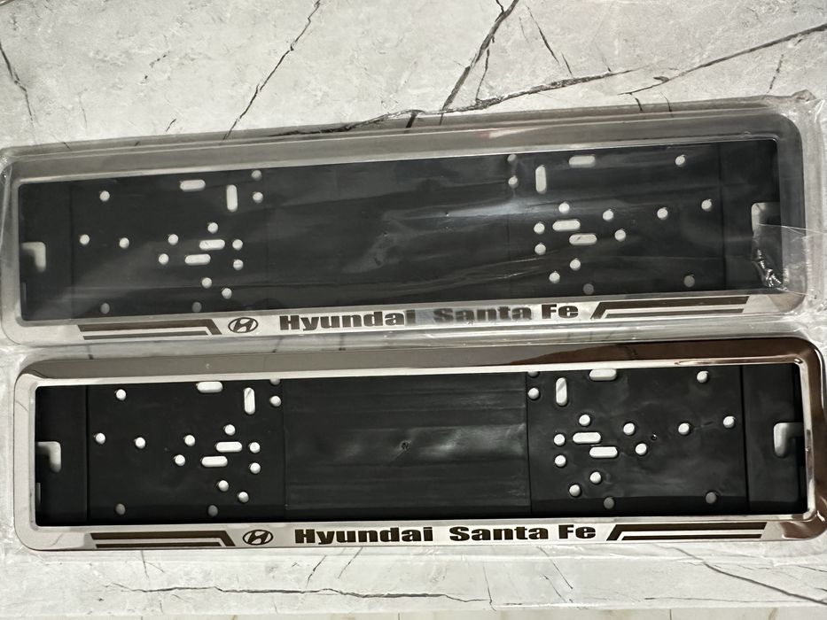 Номерні рамки для  Hyundai Santa Fe