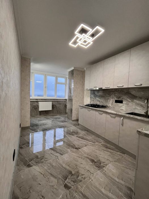 Чудова пропозиція! 1 кімнатна з сучасним ремонтом