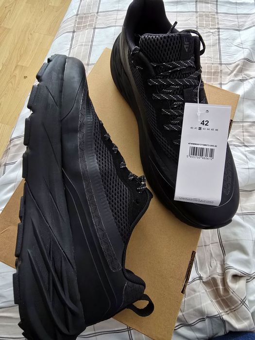 Nowe buty 4F rozmiar 42