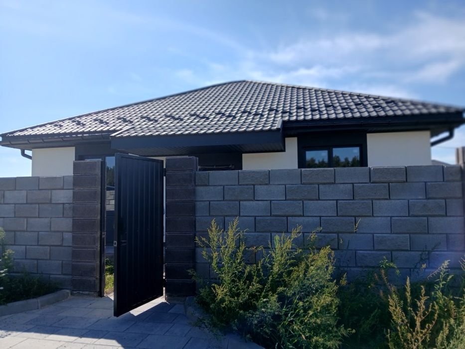 Якісний будинок з укриттям! Чудова локація!Гарна земельна ділянка!