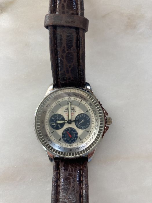 relógio guess castanho64176350410625120