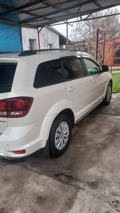 Продам додж джорні