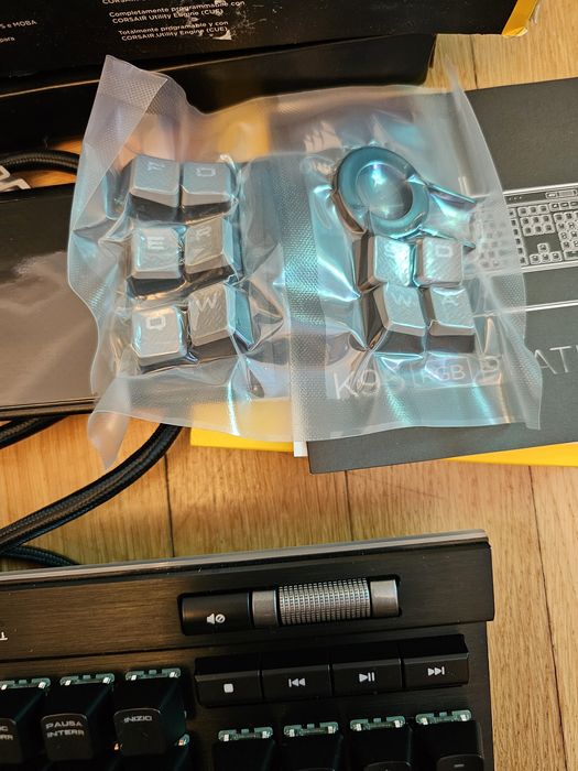 Corsair K95 RGB Platinum Cherry MX Speed RGB Klawiatura mechaniczna