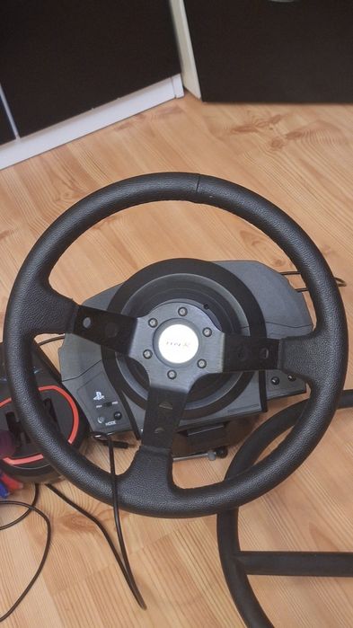 Kierownica Trustmaster t300 rs gt
