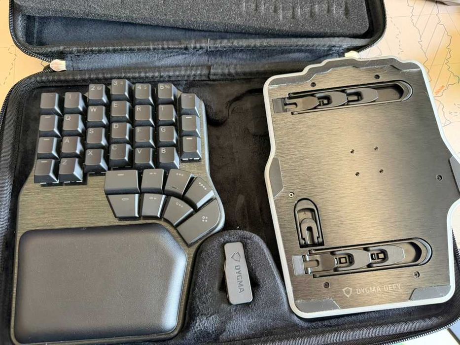 Dygma Defy English US / Kailh Silent Brown/Tactile / Tenting