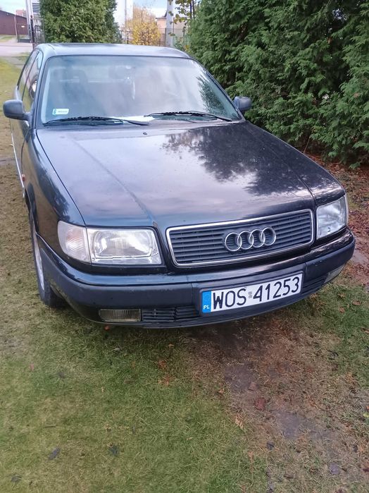 Audi 100