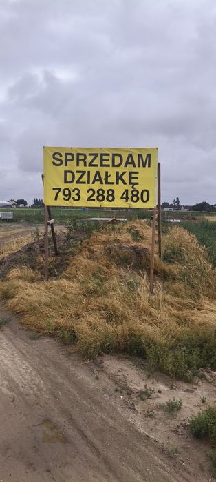 Sprzedam działke budowlana 1192m - Widok 4