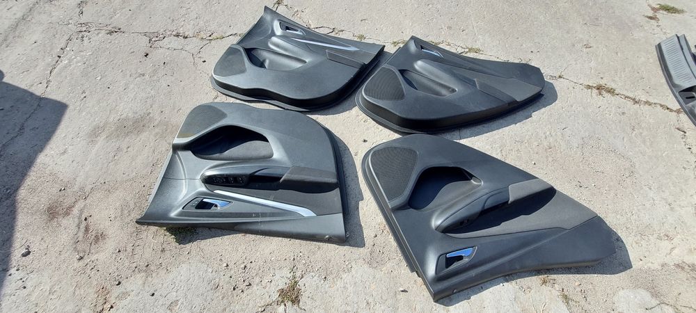 Карта двери обшивка накладка салона Chevrolet Bolt EUV