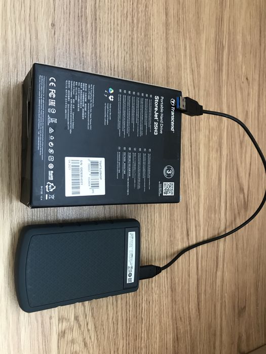 Внешний жесткий диск, 4 ТБ.