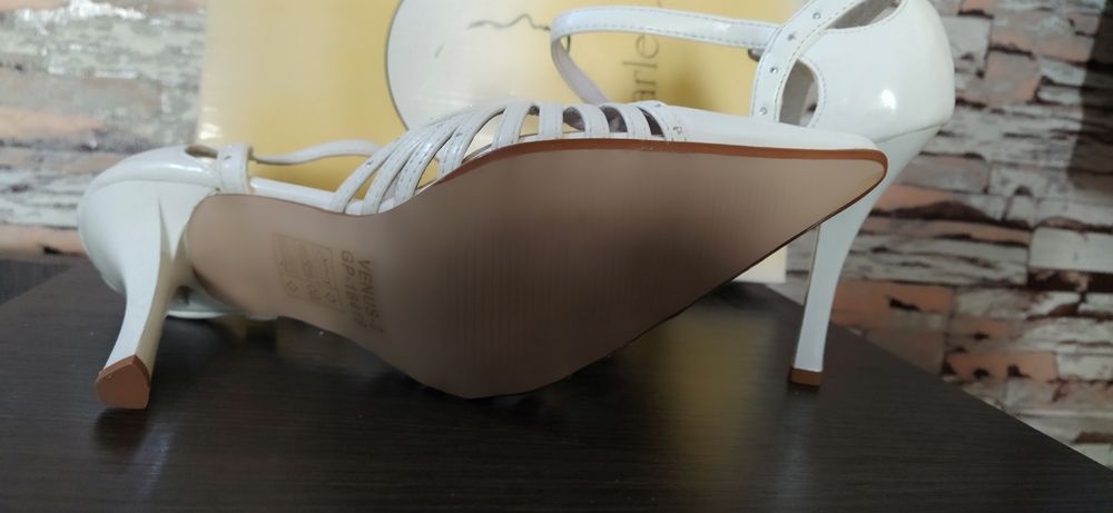 Туфли свадебные белые