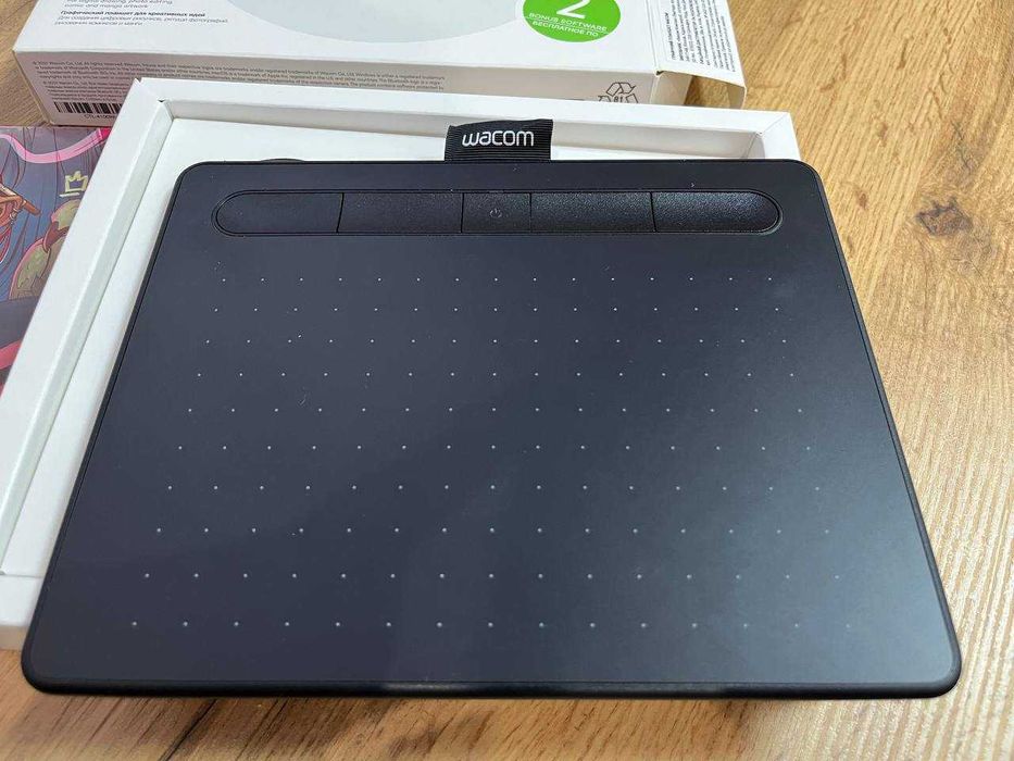 Графічний планшет Wacom Intuos S Bluetooth Black