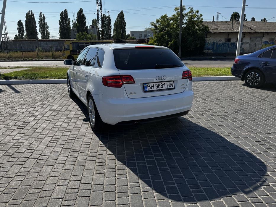 Продам ауди а3 2012