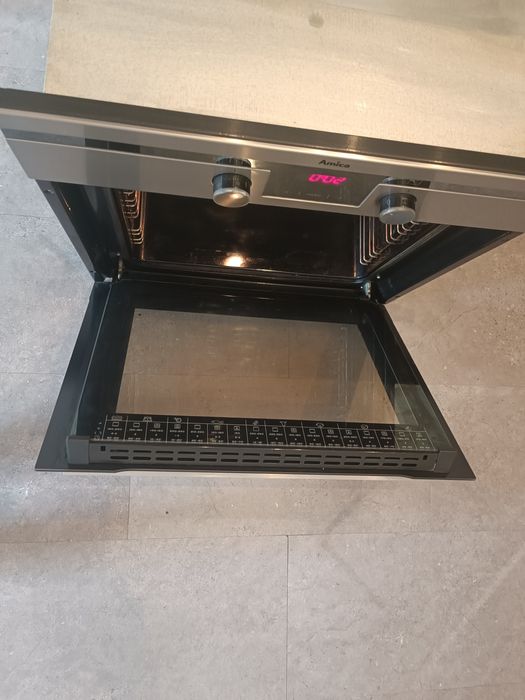 Piekarnik do zabudowy elektryczny SPRAWY 60cm MOCNY