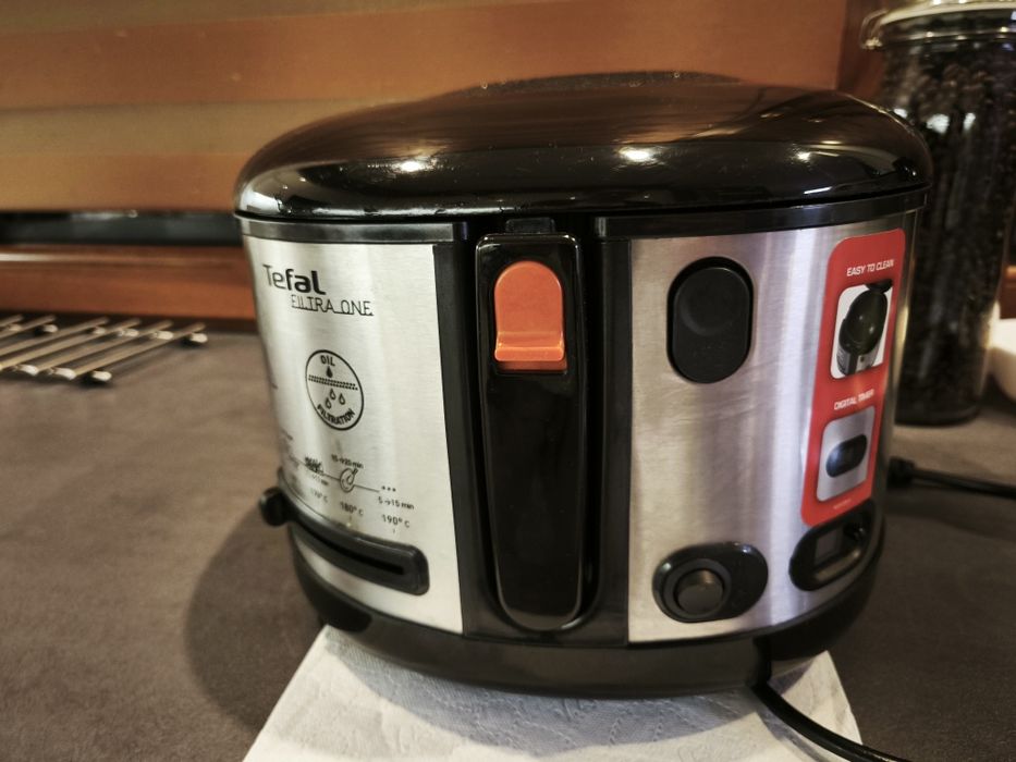 Frytkownica TEFAL Filtra One F52-2
