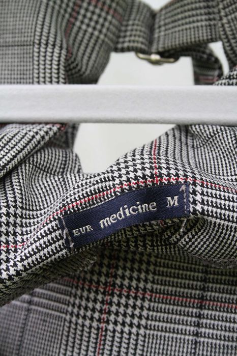 Sukienka w kratkę medicine trapezowa 38 M