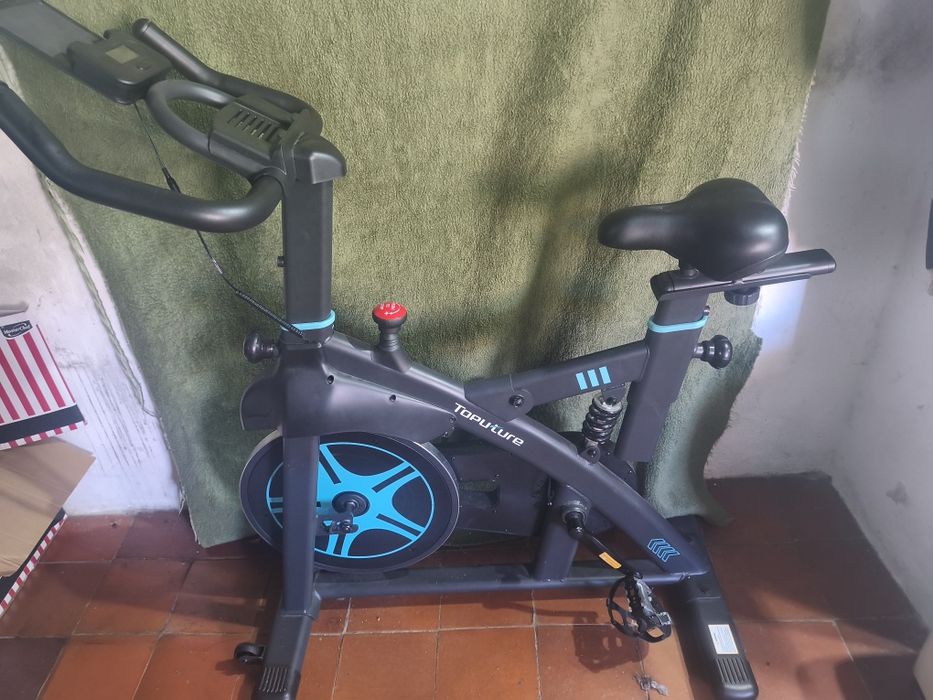 Bicicleta ergometrica spinning