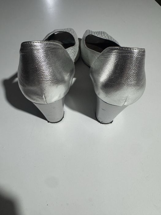 Sapato aberto pouco uso fabrico portugues N41 muito confortaveis