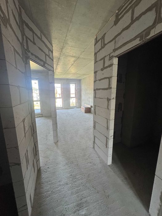 Продаж 2 кімнатна 55 мкв Львів Винники 7 секція 3 поверх