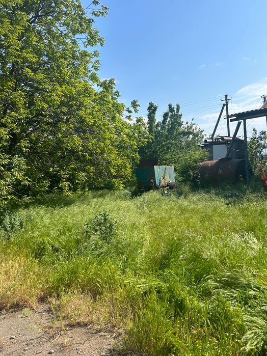 Дом на две половини