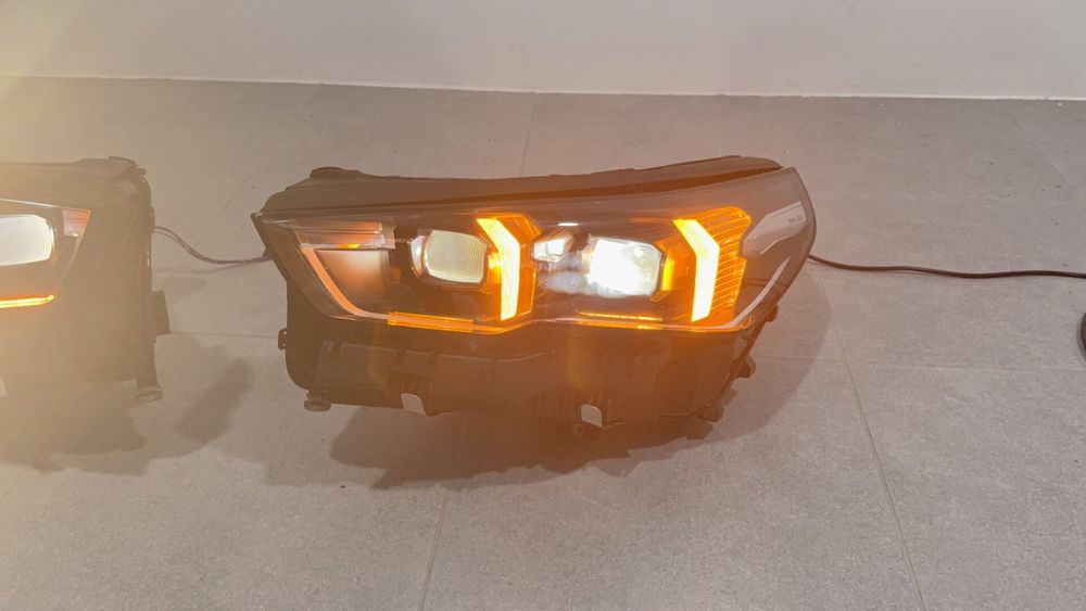 Фари  BMW 5 G60 G61 G90 2023+ фары БМВ Г60 напис "BMW LED" з блоками, комплектні, фари бмв Артикул:  DRC9091-26