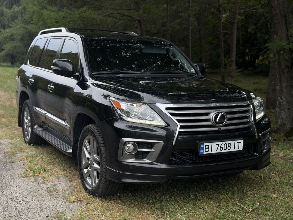 Продам Lexus LX 570