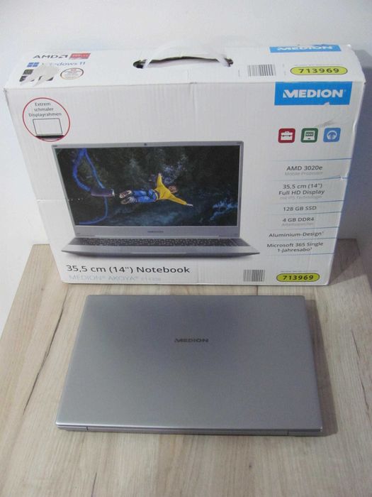 Laptop Medion E14308 AMD 3020e 4/128SSD AMD Radeon Full HD