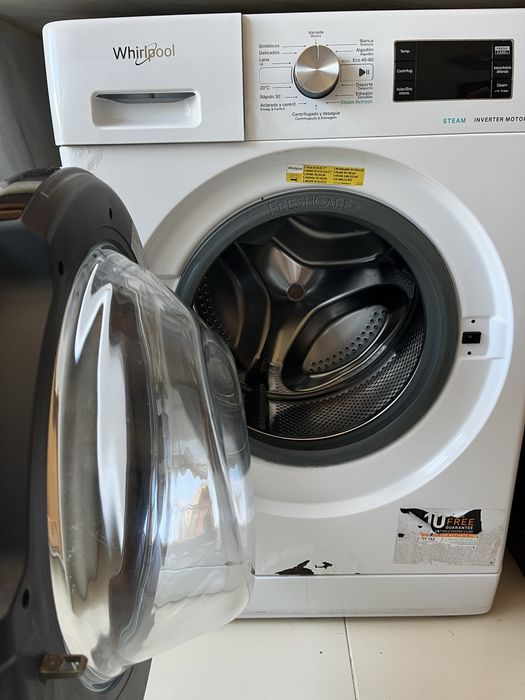 Máquina de Lavar Roupa Whirlpool 7kg FreshCare+ (Para Peças / Avariada)