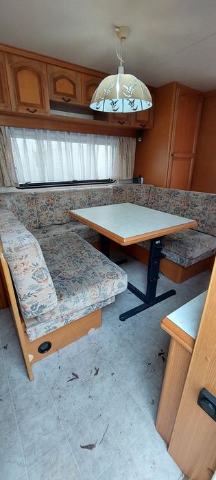 Караван кемпінги будинок на колесах кемпінг автодом