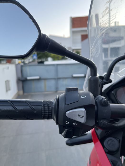 Honda cb500x 2023