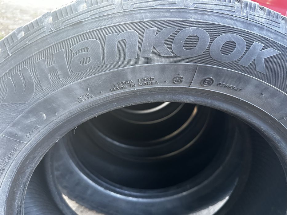 Пара зимней резины Hankook Winter Pike 215/60 R16