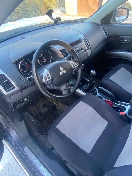 Mitsubishi Outlander 2.0 benzyna gaz 147 KM 2011r