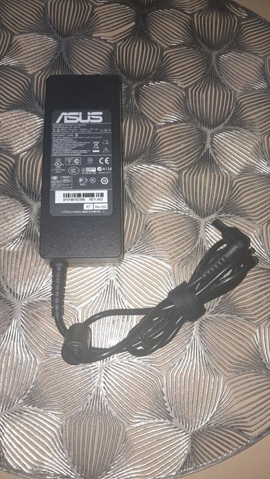 Блок живлення Asus AC Adapter PA-1900-24 19V 4,74A 90W  для ноутбука