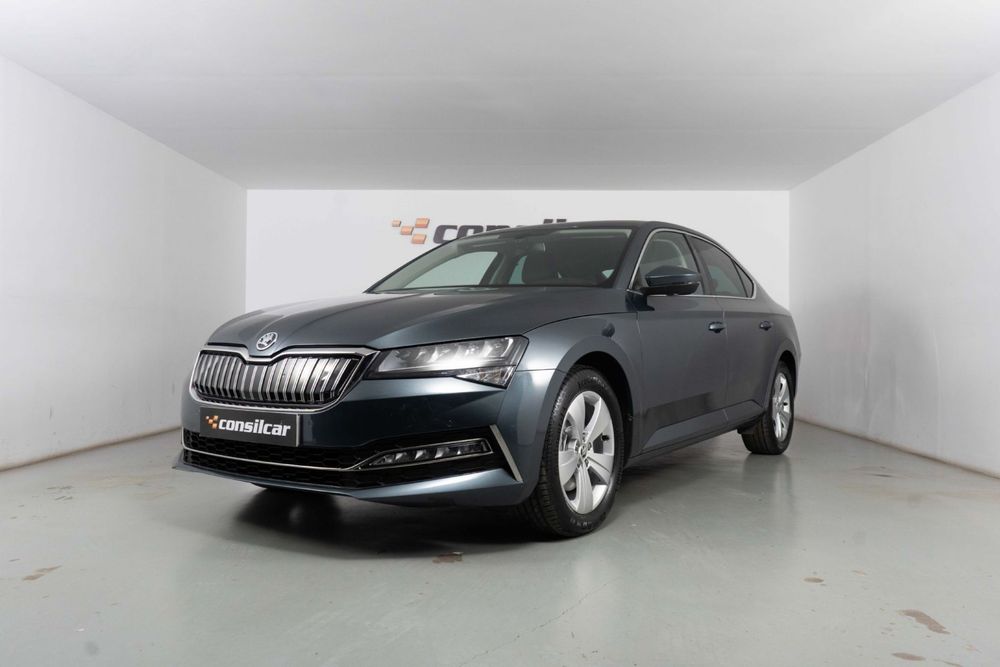 Skoda Superb 1.4 TSI iV Style DSG