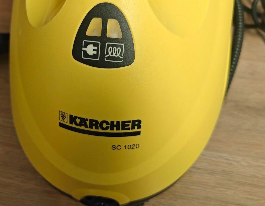 Пароочиститель KARCHER SC 1020