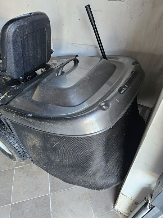 Traktorek kosiarka MTD  silnik Kawasaki  v2 24 KM  kosz hydrostat