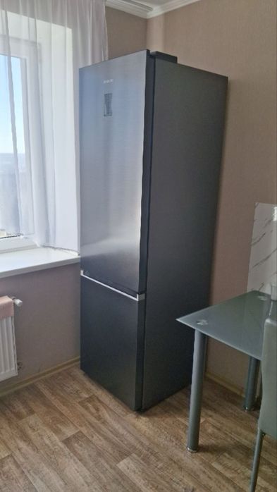 Холодильник Samsung Rb38c676eb1/Ua