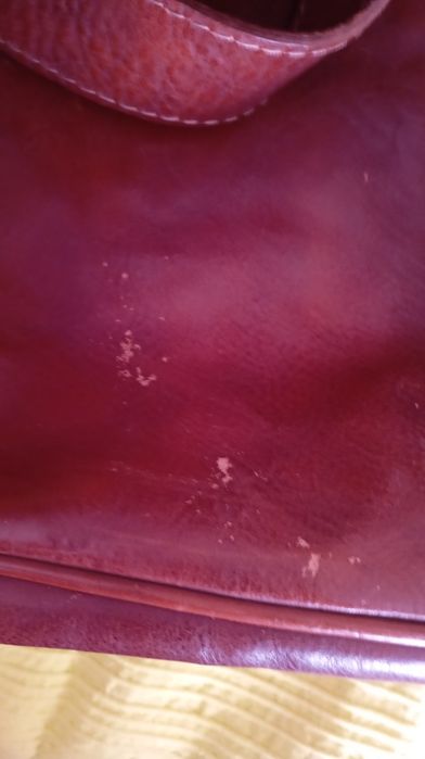 Mochila de couro genuíno