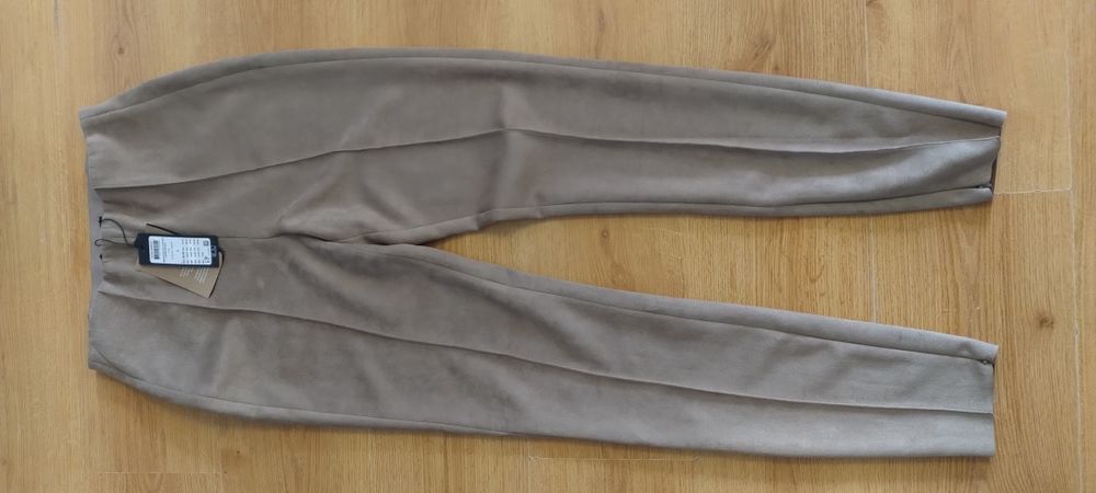 Spodnie zamszowe firmy Vero Moda S/M