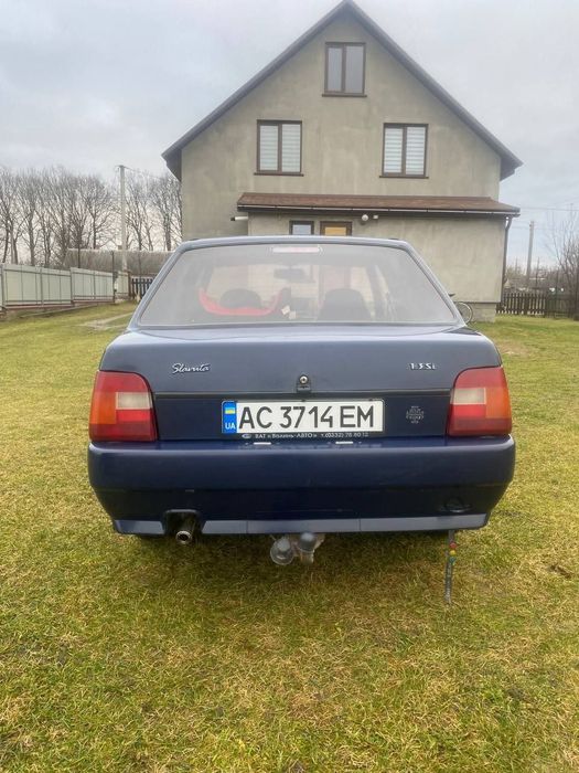 Продам Славутку. Авто супер, інженер 1.3 ,їде добре.