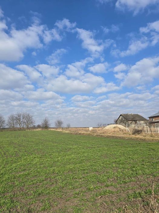 Продаж ділянки під будівництво в центрі с.Великий Кучурів - View 2