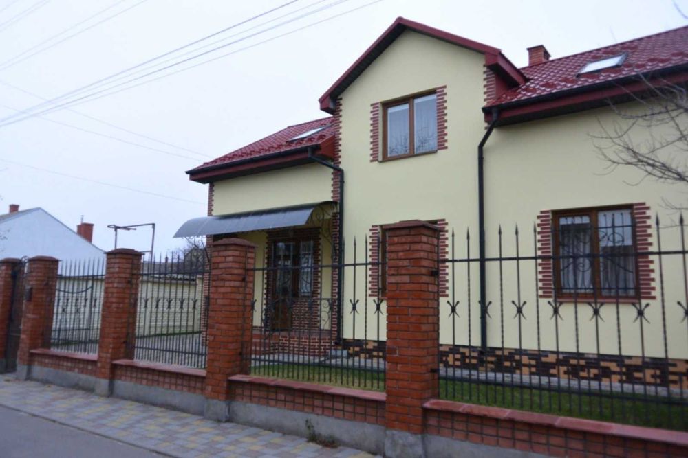 Оренда будинку Дубляни-5 кімнат.
